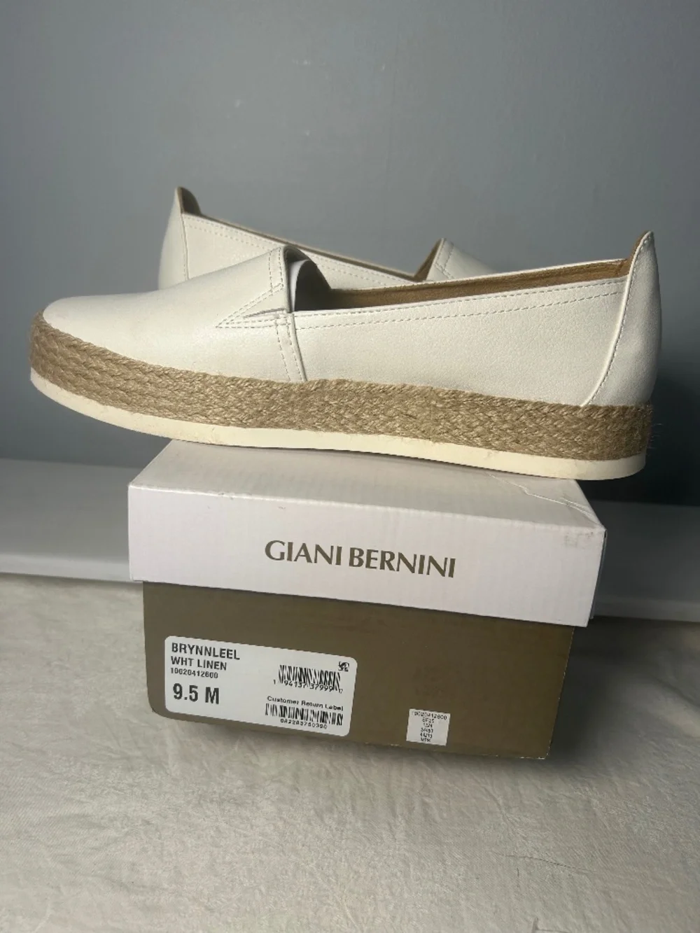 New Giani Bernini Women's Archerr Slip-On Espadrilles White Size 10
